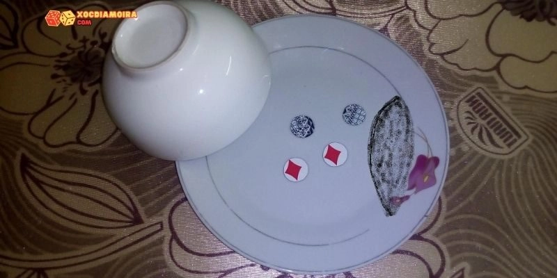 Giới thiệu về xóc đĩa truyền thống là gì?